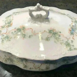 Haviland China serving dish